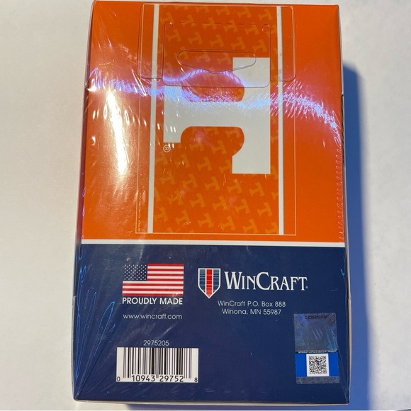 New Tennessee Vols 150 pc jigsaw puzzle. Fully licensed Made by Wincraft in USA. - Picture 2 of 5
